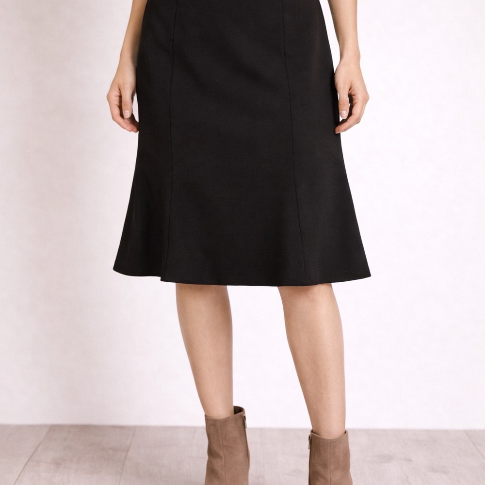 GAP Classic Black A-Line Skirt